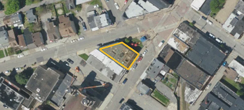 132 Howard St