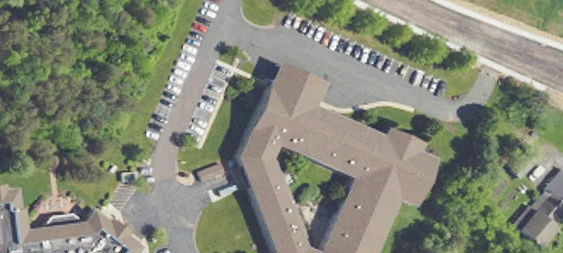 225 Evergreen Rd