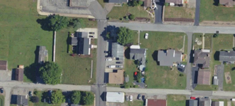 700 Middle 1st St
