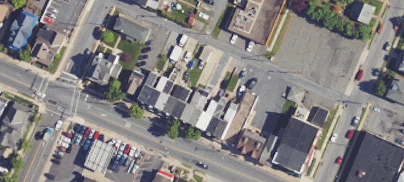 221 Lancaster Ave