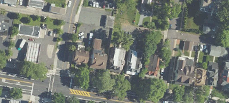 637 High St