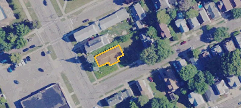 1006 Mccarter Ave