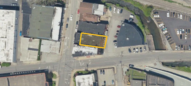 36 Gallatin Ave