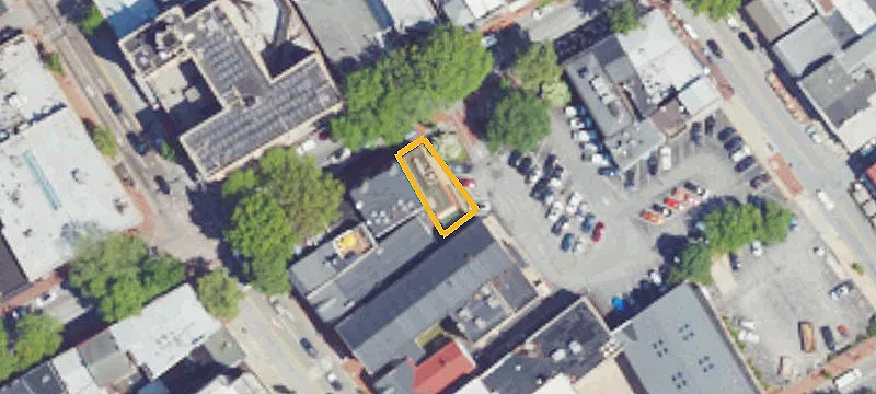 16 Gay St