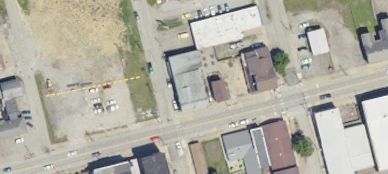 512 Crawford Ave