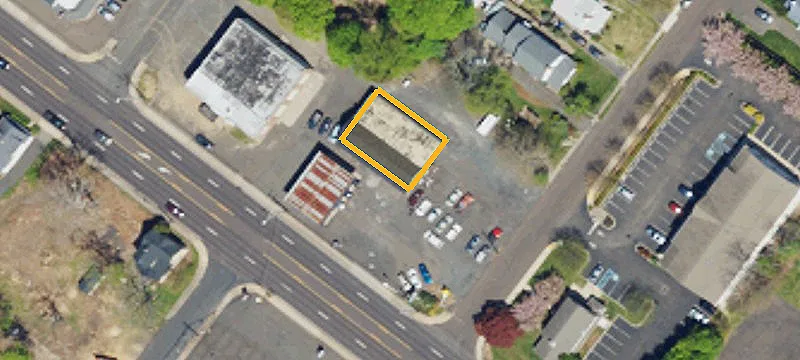 706 Grv Ave