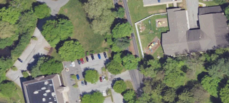 8 Ponds Edge Dr