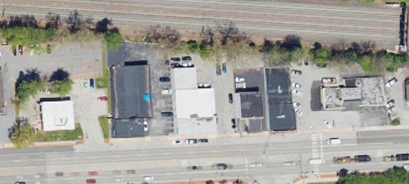 87 Lancaster Ave