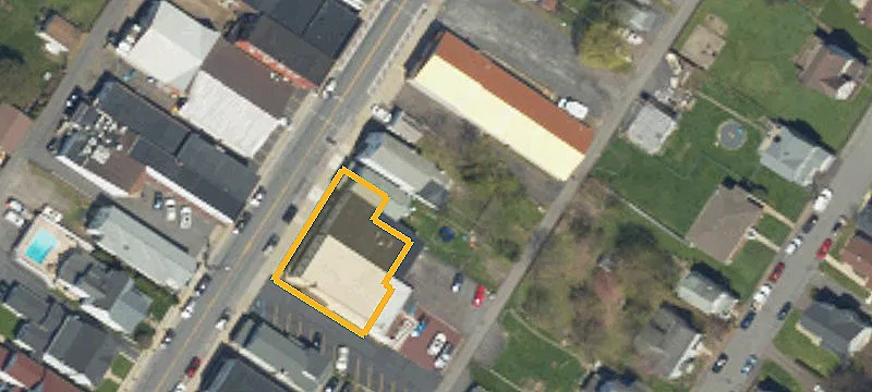 734 Main St