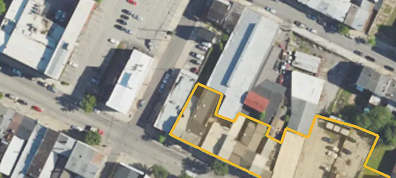 205 Main St