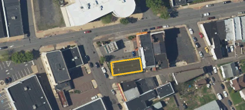 61 Main St