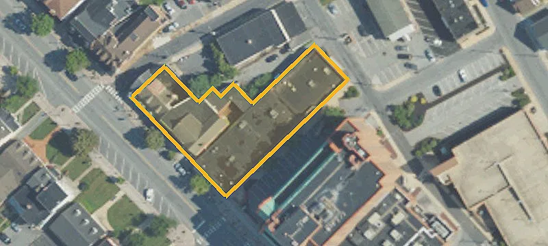 114 Main St