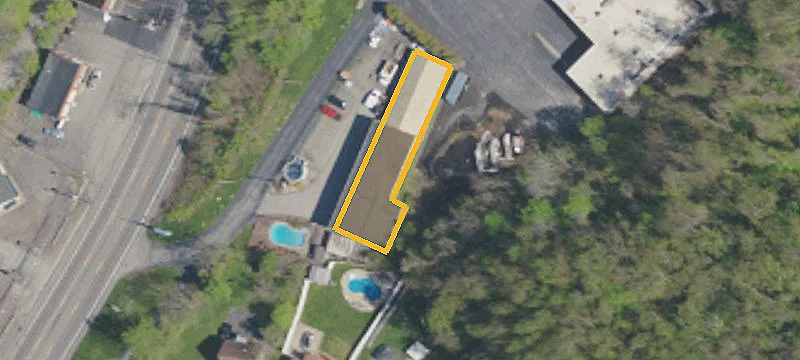 403 Lebanon Rd