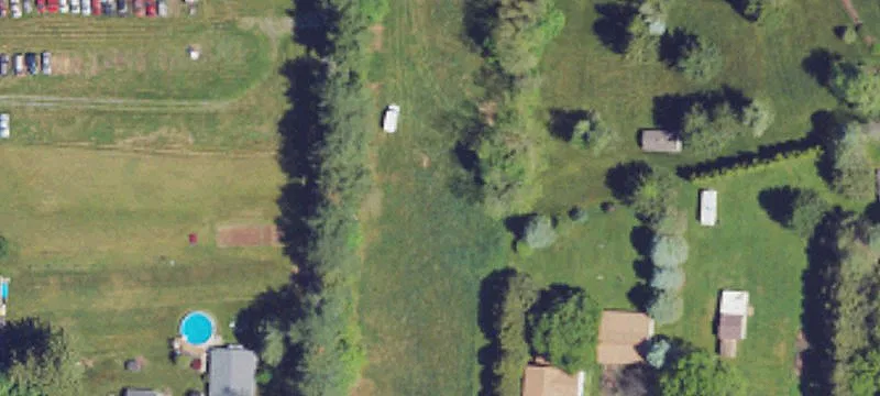 1935 Locust Ln