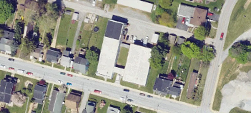 33 Maple St