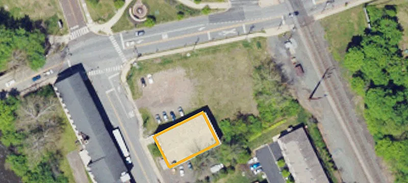 108 Main St