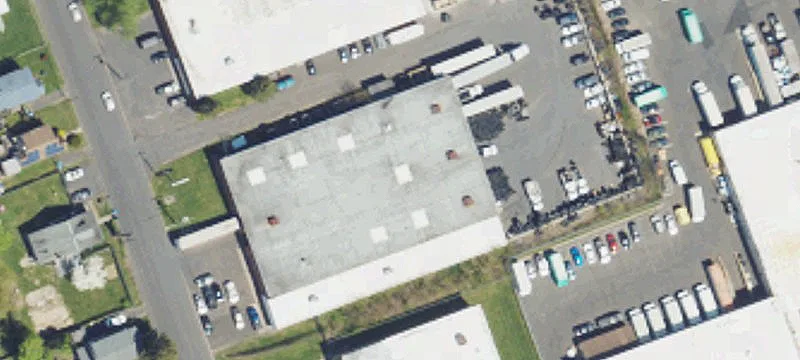 1121 Cedar Ave