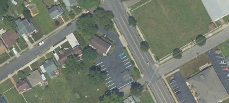 523 Fowler Ave