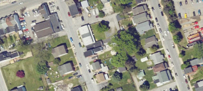 325 Simpson St