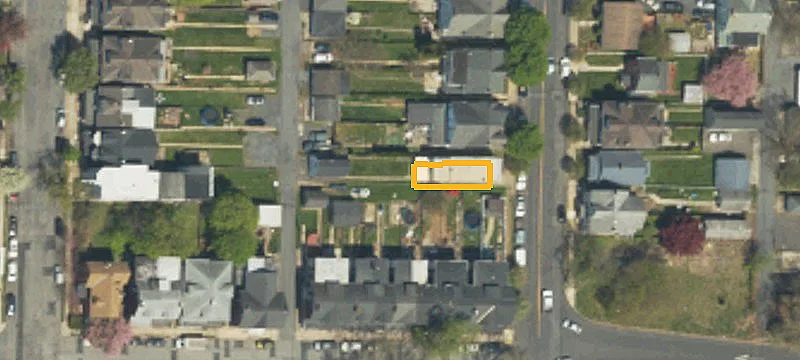 713 3rd Ave