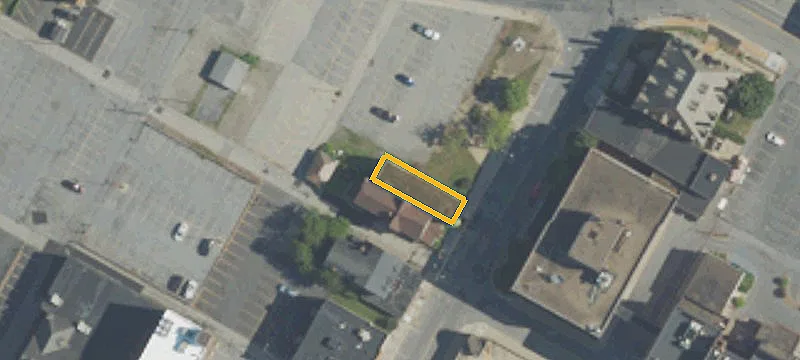 122 Walnut St