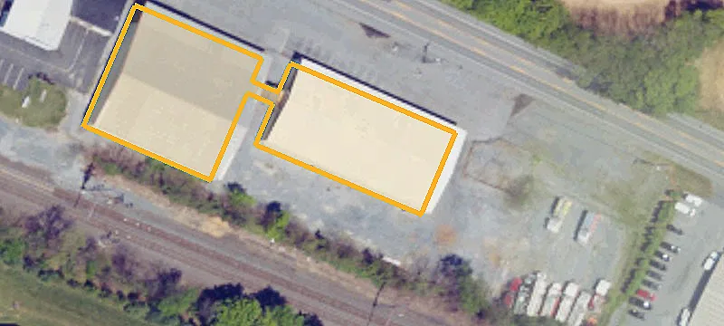 1916 Main St