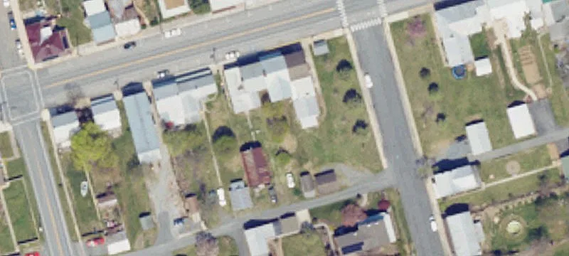 4 Main St