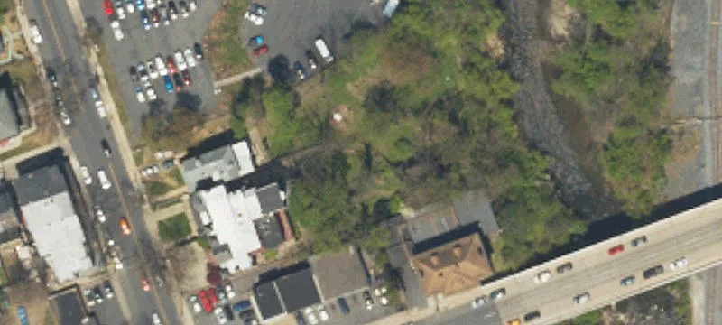 113 4th St