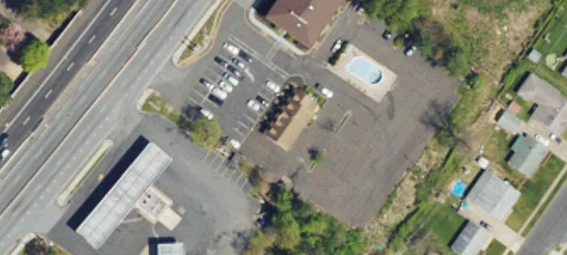 2777 Lincoln Hwy