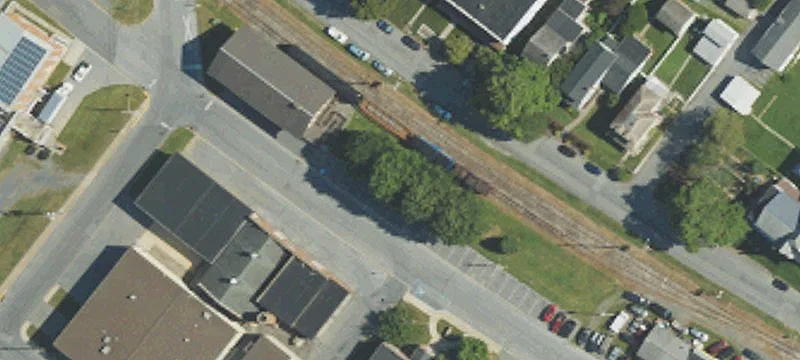 105 Railroad St