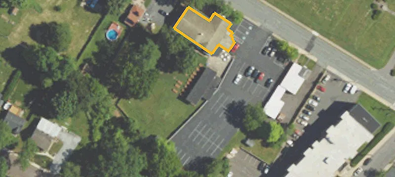 4 Reynolds Ave