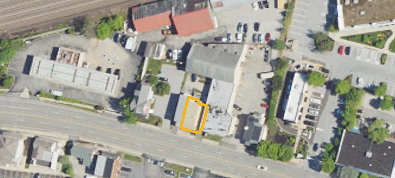 867 Lancaster Ave