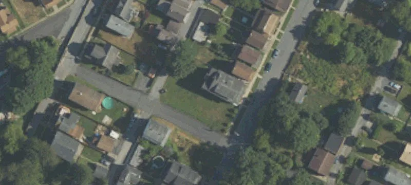 825 Coleman Ave