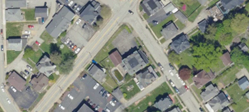 112 Alexander Ave
