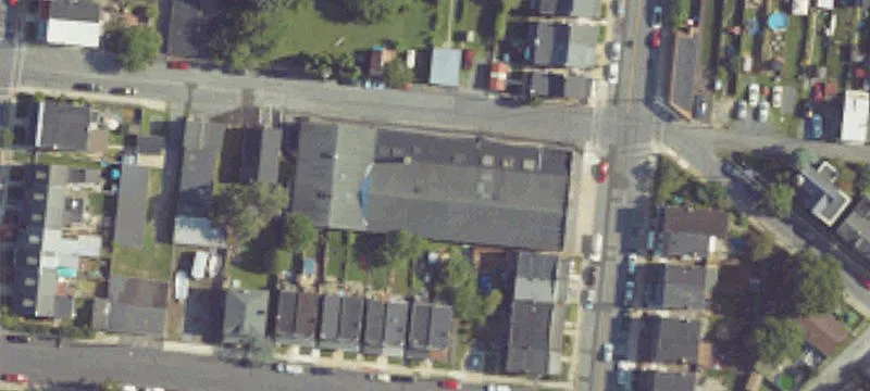 422 Ruby St