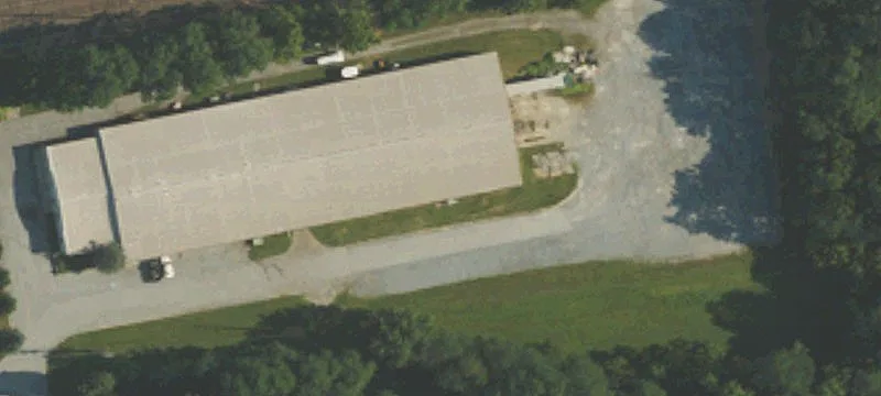 21 Caln Rd