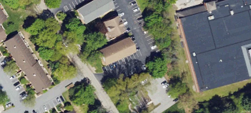 83 Chestnut Rd