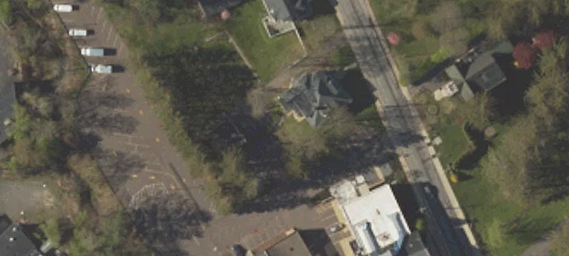 120 Lk St
