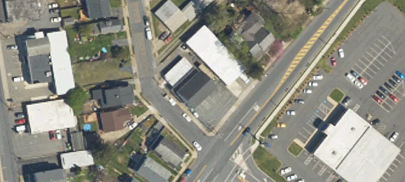2467 Freemansburg Ave