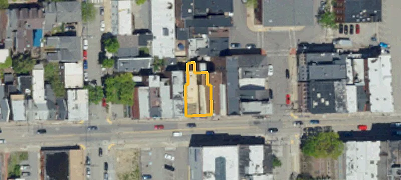 1113 Carson St