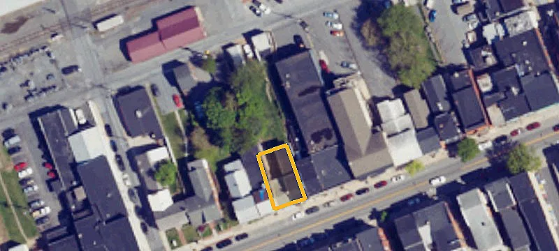 58 Main St
