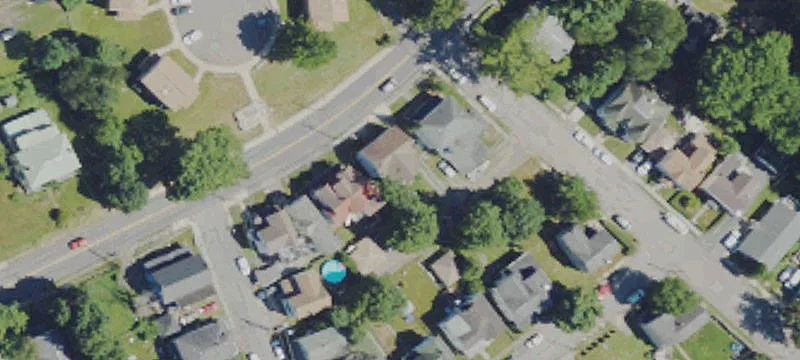 82 Canaan St