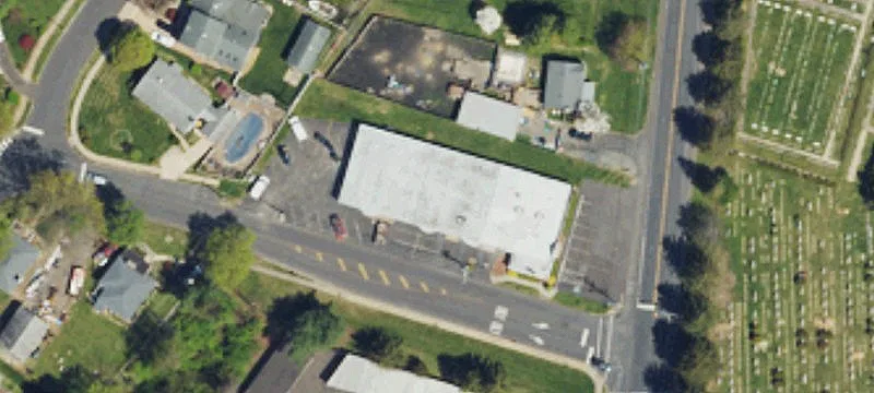 2820 Old Lincoln Hwy