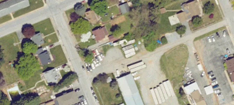 32 Williams St