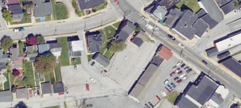 90 Main St