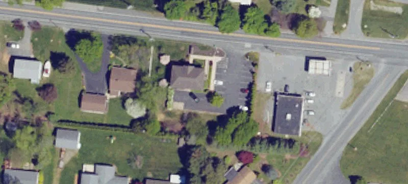 2011 Trindle Rd