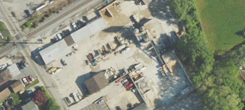 211 Oak Ln