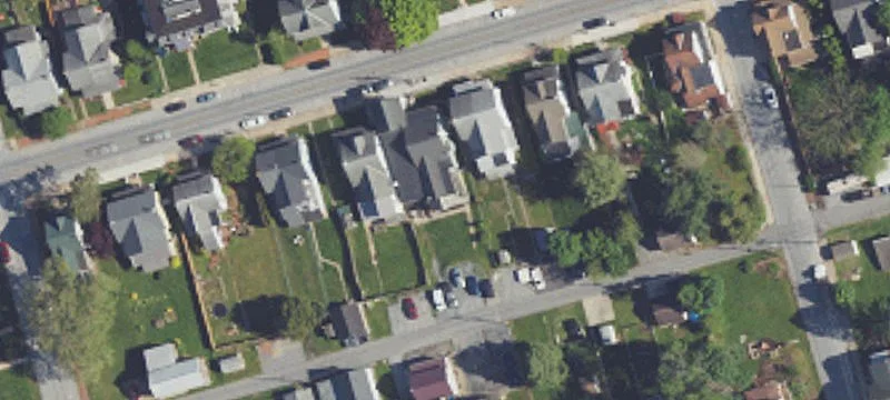 516 1st Ave