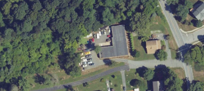 110 Central Mnr Rd