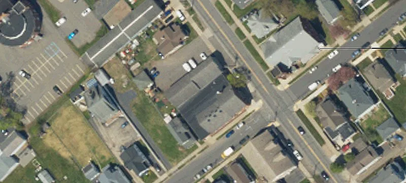 59 8th St